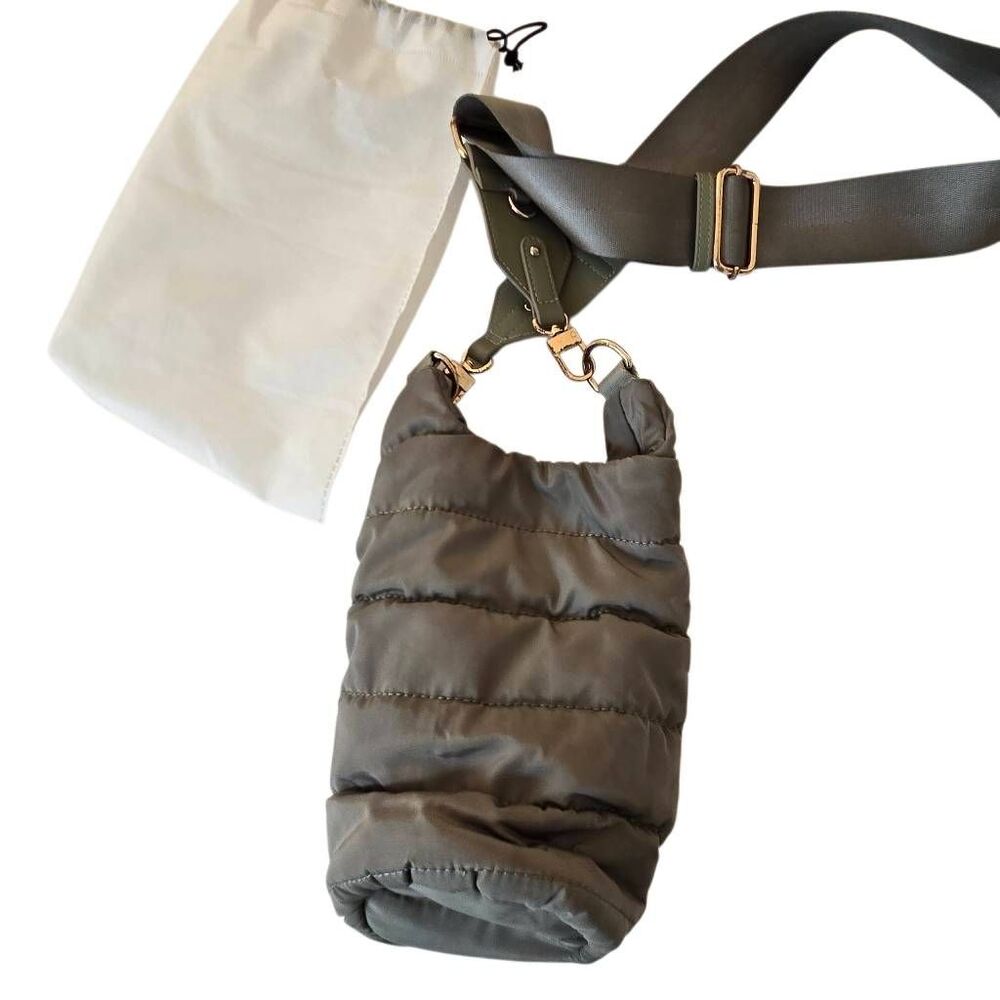WanderFull Womens Quilted Water Bottle Card Slot Hydrobag Crossbody Bag Gray - Picture 8 of 9
